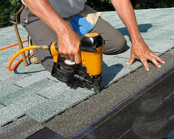 Best Residential Roofing Contractor  in Crosby, ND